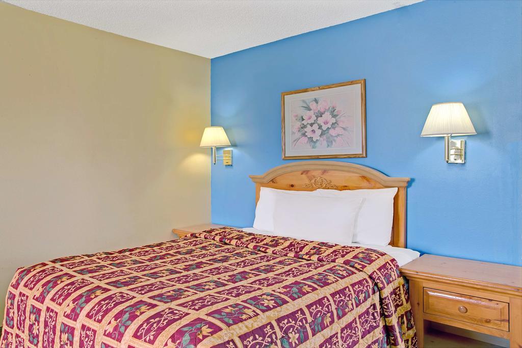 Days Inn by Wyndham Lehi Exterior foto